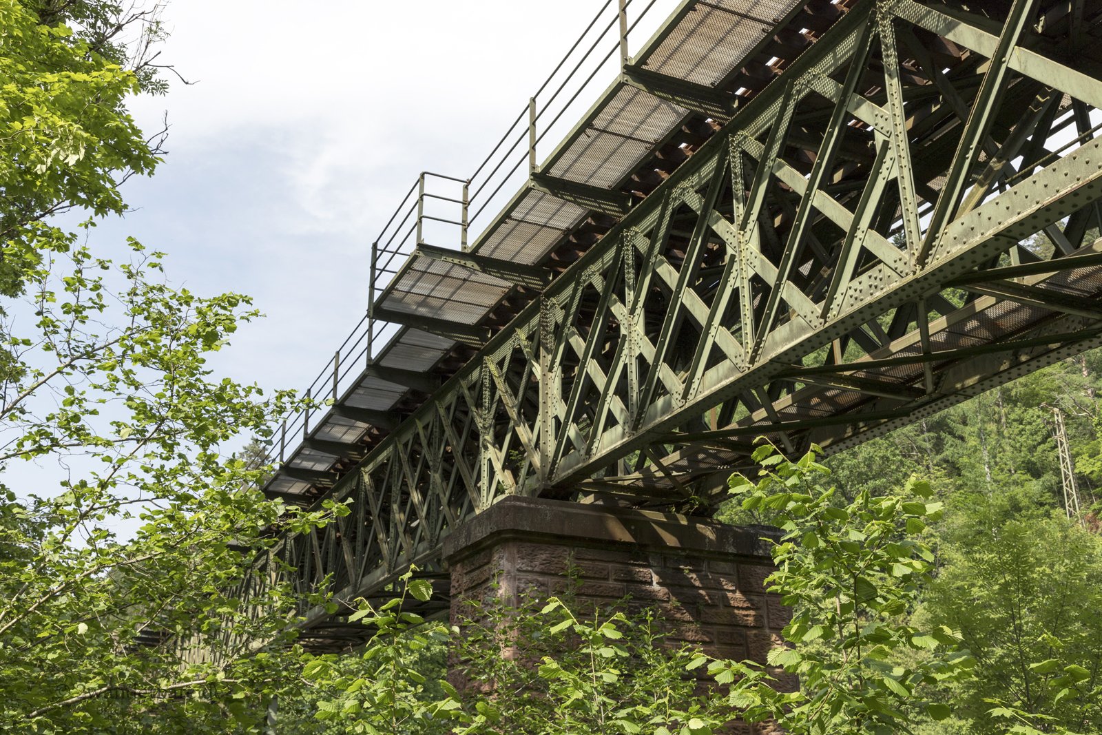 Eisenbahnviadukt der Kinzigtalbahn oberhalb von Alpirsbach