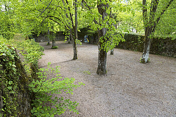Festplatz in der heutigen Burgruine Werrach