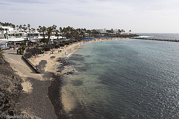 Blick über die Bucht der Playa Flamingo
