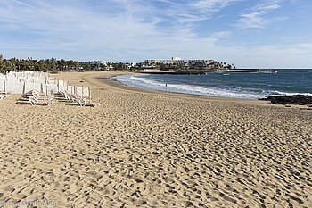 Heller Sand an der Playa de las Cucharas