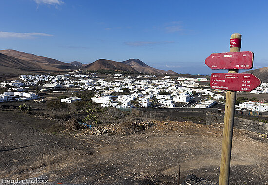 Wandern in der Weinregion von Uga auf Lanzarote