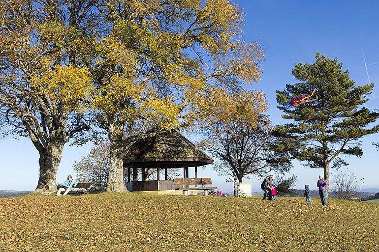 Rastplatz und Pavillon auf dem Gupfen