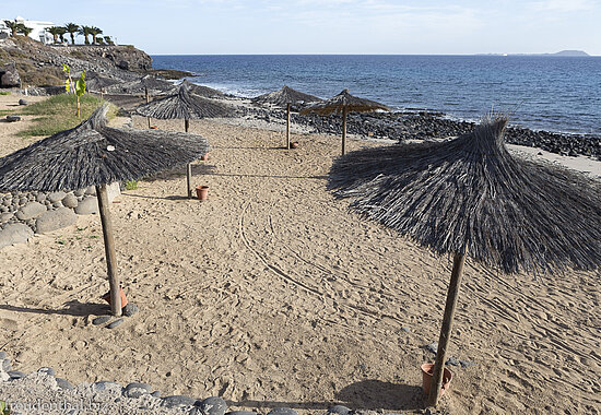 Strand an der Playa de Montana Roja auf Lanzarote