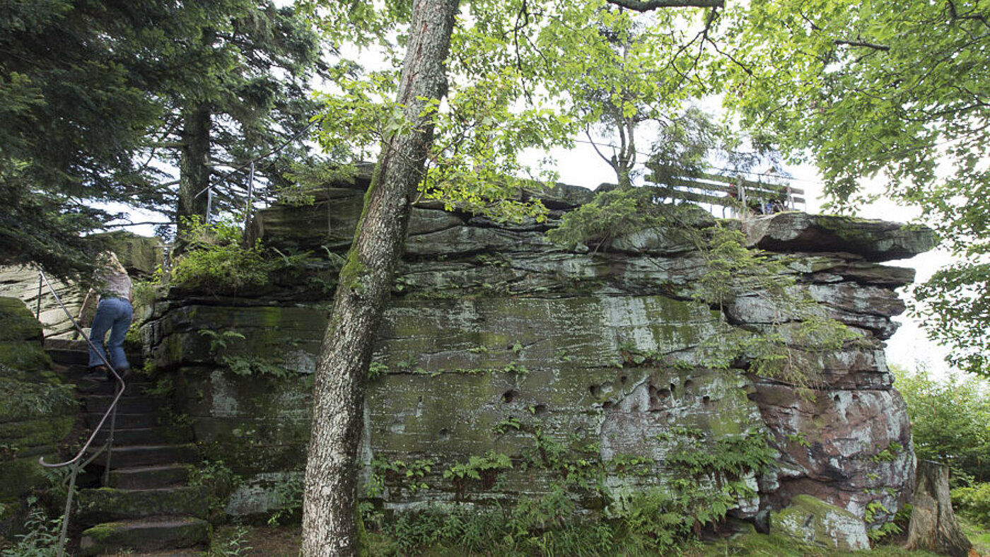 Aufgang auf den Bernsteinfelsen