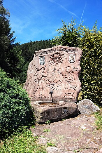 Jakobsstein am Benau-Rundweg unterhalb des Schmalzerhislis